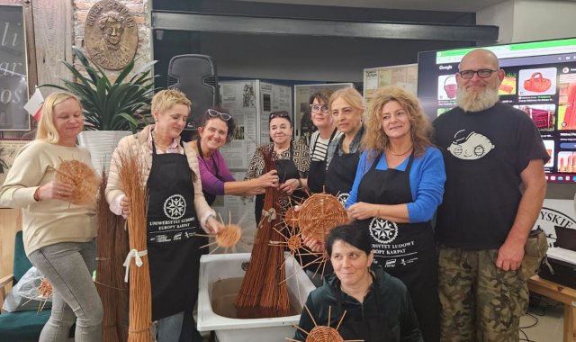 WhatsApp Image 2025-10-21 at 18.57.16 (3).jpeg