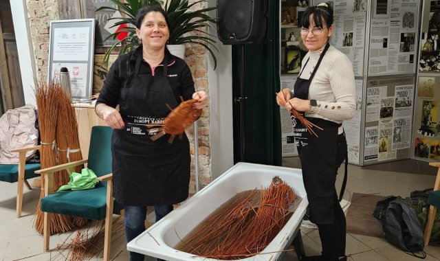 WhatsApp Image 2025-10-21 at 18.57.14 (6).jpeg