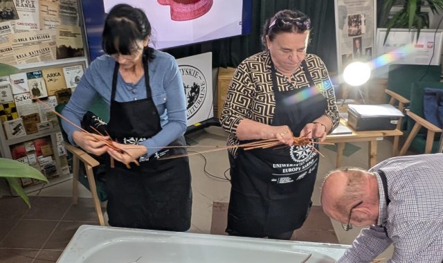 WhatsApp Image 2025-10-21 at 18.07.39 (4).jpeg