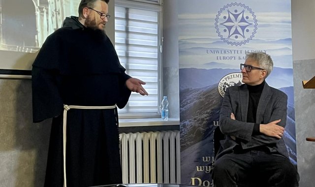 WhatsApp Image 2025-11-25 at 18.50.37 (1).jpeg